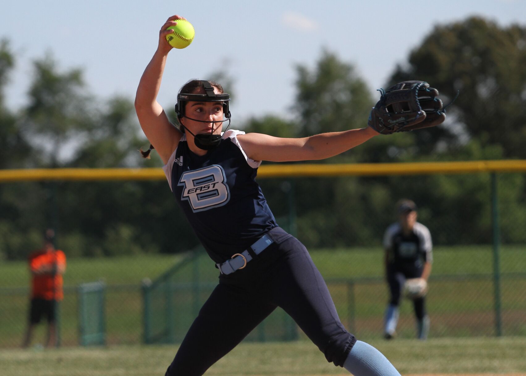 Illinois Class 4A Pekin Sectional: Edwardsville vs Belleville East